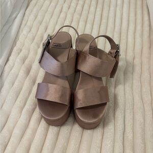 Jeffrey Campbell Women's Blush Platform Sandals